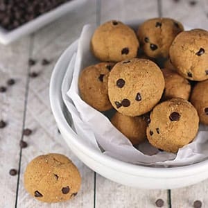 Vegan Cookie Dough Protein Balls