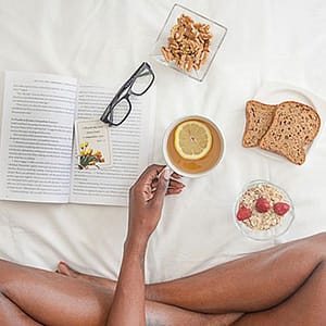 Breakfast while reading