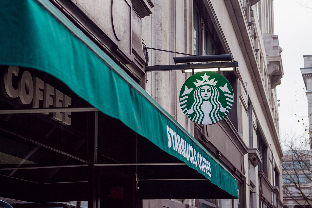 Is Starbucks Going to Eliminate Its Non-Dairy Surcharge?