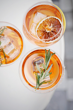 The Healthiest Summer Cocktails to Support Your Meal Plan